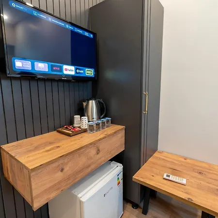 Highway 34 Ξενοδοχείο 3*